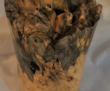 Buckeye burl vessel